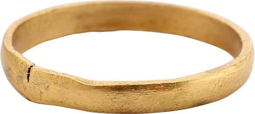 ANCIENT VIKING WEDDING RING, 866-1067 AD SIZE 5 ½: Size 5 ½ for the small finger as was the custom. Rounded face band, 2.3mm width. The surface especially well preserved. The 24karat gold surface professionally restored. Vikings exchanged rings on th