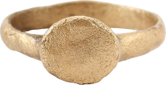 MEDIEVAL EUROPEAN COMMONER’S RING C.800-1200 AD S 7 ½: Under the feudal system, merchants and craftsmen stood above peasants and lived a life that allows a few pleasures and self-indulgences such as simple jewelry. This ring is made to the standard enjoye