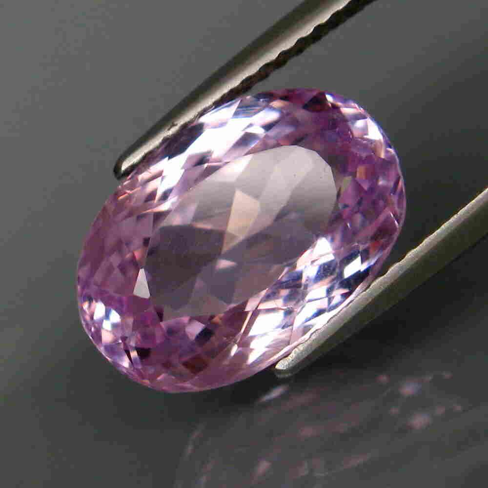 6,80 ct Natural Pink Kunzite 6,80 ct (1 of 2)