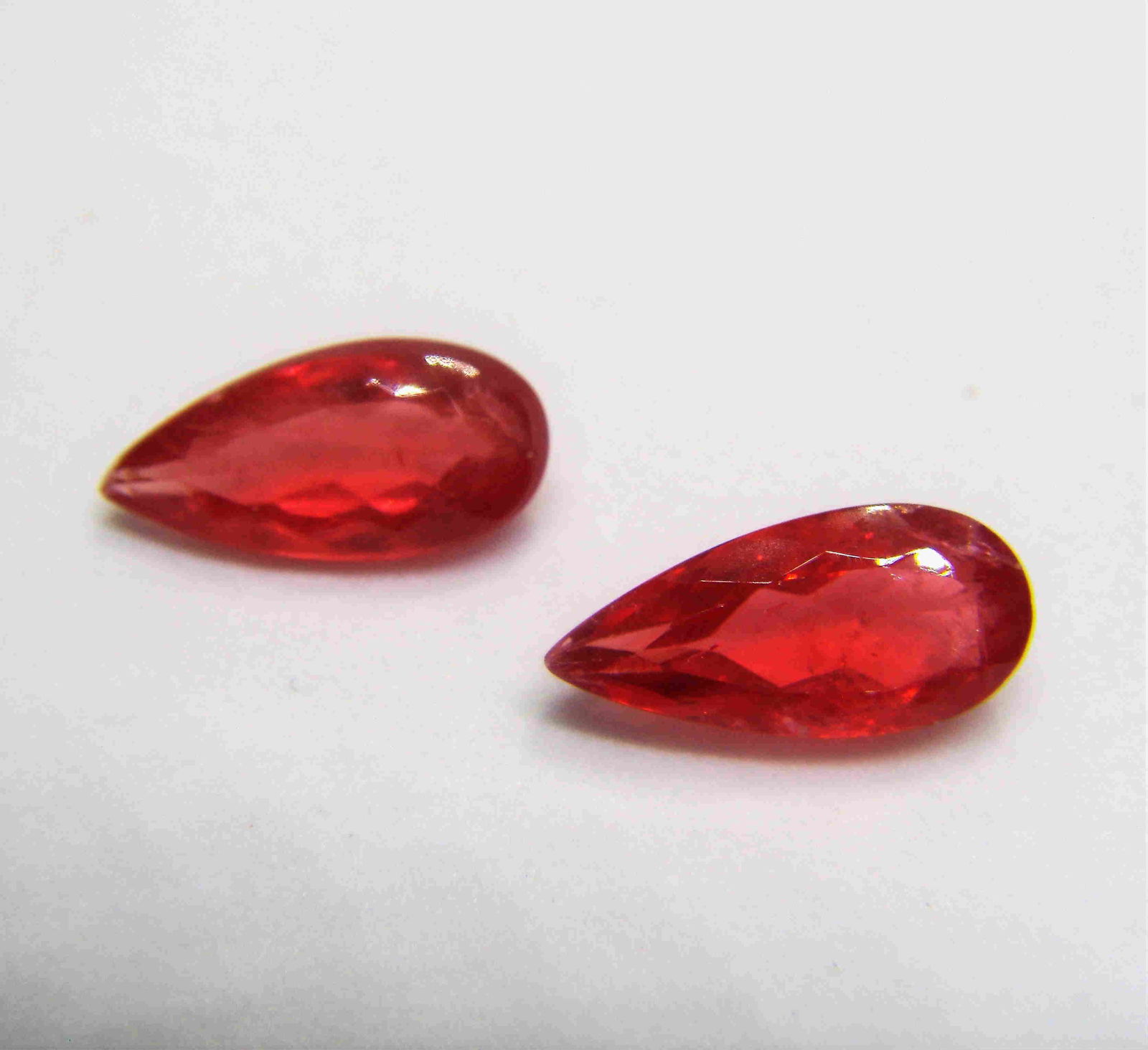 Rhodonite Pair Certified - 3.08 ct (1 of 9)