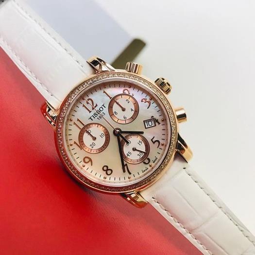 Tissot T-Classic Dressport Ladies Chronograph Watch: Brand: Tissot Title: Tissot T-Classic Dressport Ladies Chronograph Watch Size/Dimensions: Case size: 35 mm Bracelet Length: Standard 165mm-180mm Movement Type: Quartz (Swiss Made) Box/Papers: In Orign