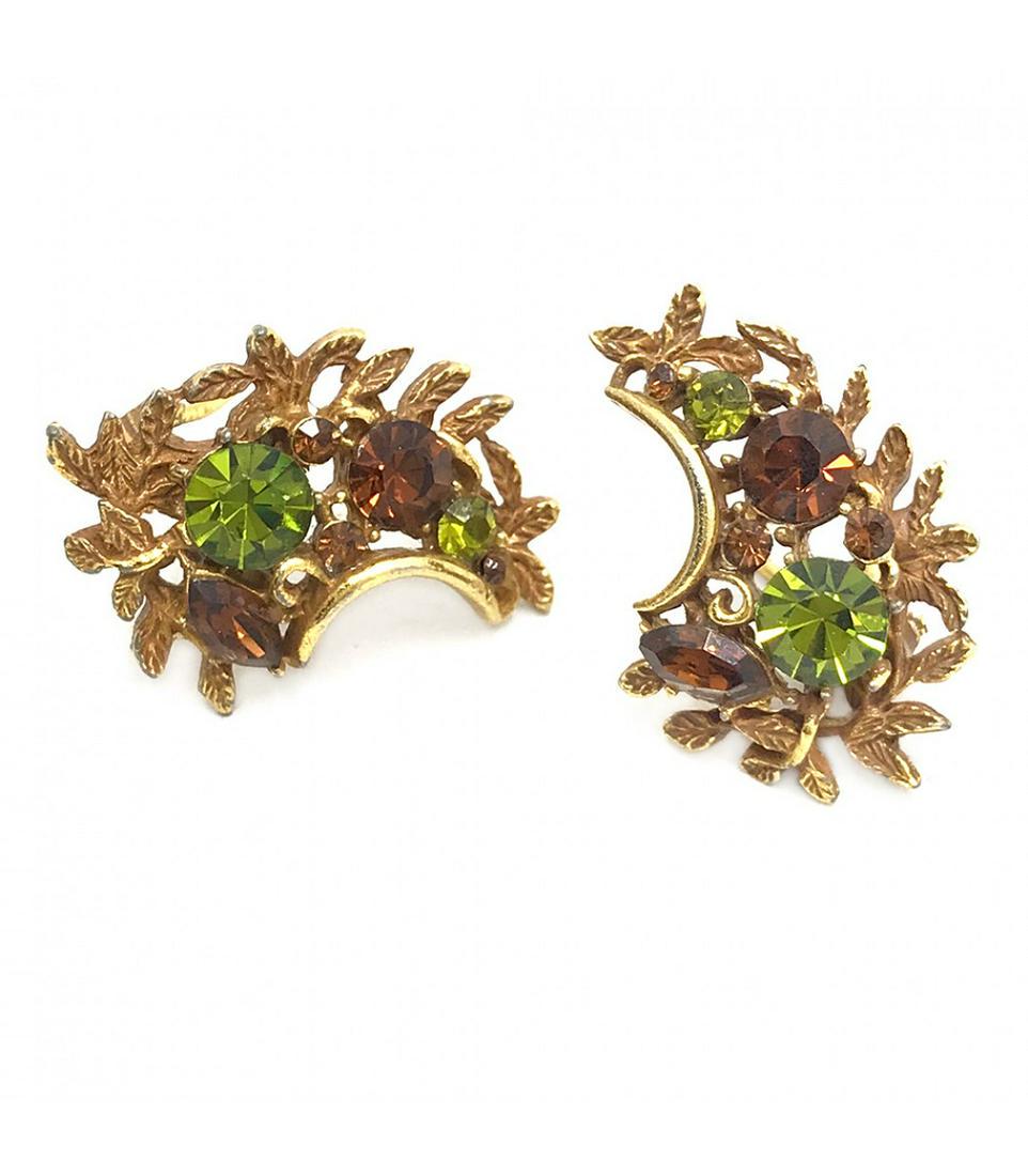 Coro Leaf Paisley Earrings (1 of 2)