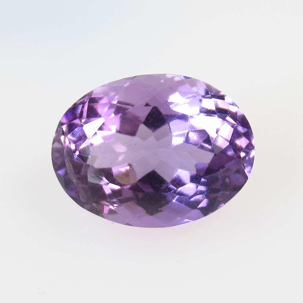 5.95 Ct Natural Purple Amethyst Pear Cut: No Reserve! Title: 5.95 Ct Natural Purple Amethyst Pear Cut Stone Clarity: VVS Gemstone: Natural Amethyst Carat Weights: 5.95 Size/Dimensions: 13.30 x 9.90 x 7.90 mm Excellent Pear cut / Top Quality L