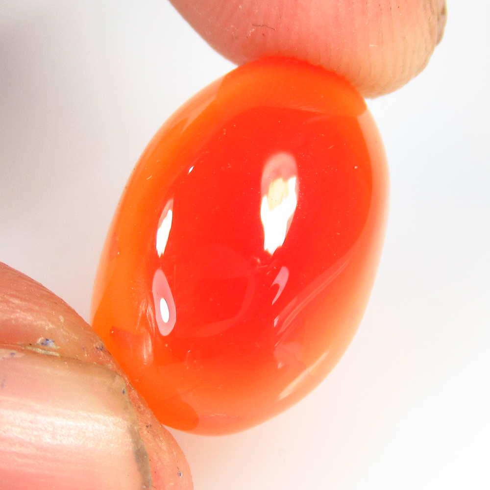 15.35 Ct Natural Orange Carnelian Oval Cab: No Reserve! Title: 15.35 Ct Natural Orange Carnelian Oval Cab Stone Clarity: Semi-Transparent Gemstone: Natural Carnelian Carat Weights: 15.35 Size/Dimensions: 17.80 x 12.00 x 9.00 mm Excellent Oval C
