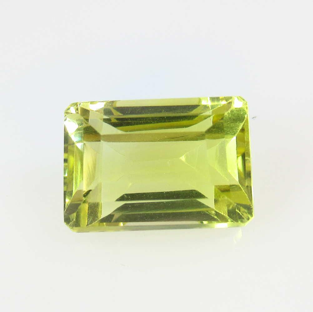 8.74 Ct Natural Lemon Quartz Octagon Cut: No Reserve! Title: 8.74 Ct Natural Lemon Quartz Octagon Cut Stone Clarity: VVS Gemstone: Natural Lemon Quartz Carat Weights: 8.74 Size/Dimensions: 13.40 x 9.50 x 8.60 mm Good Luster / Top Class Qualit