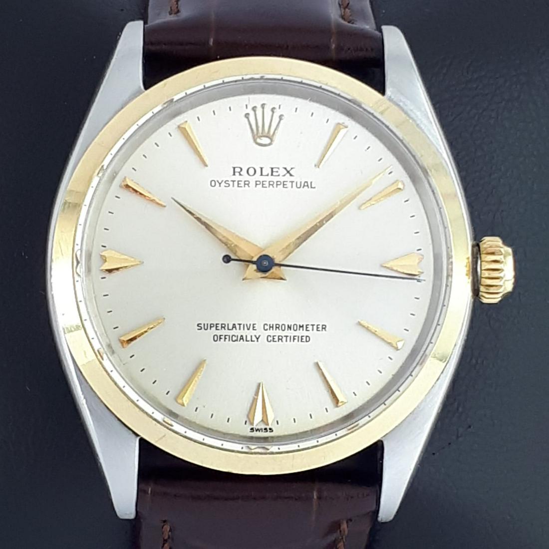 Rolex - Rolex oyster perpetual - Ref: 1002 - Men - 1945: Rolex - Rolex oyster perpetual - Ref: 1002 - Men - 1945 Automatic - Gold/Steel Brand: Rolex Model: Rolex oyster perpetual Reference Number: Ref: 1002 Gender: Men Period: 1945 Movement: Automatic