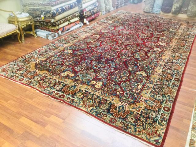 Antique Mint Condition Large sarouk RugBeautiful (1 of 7)