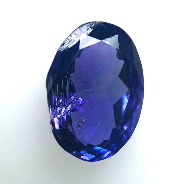 2.00 Cts Sale ! Natural Oval Tanzanite: Title: 2.00 Cts Sale ! Natural Oval Tanzanite Color/Clarity: Blue/SI1 Gemstone Type: Tanzanite Carat Weights: 2.00 Cts Size/Dimensions: 9.34 x 6.64 x 4.00 mm Reserve: $20.00 Shipping: Domestic: Flat-r