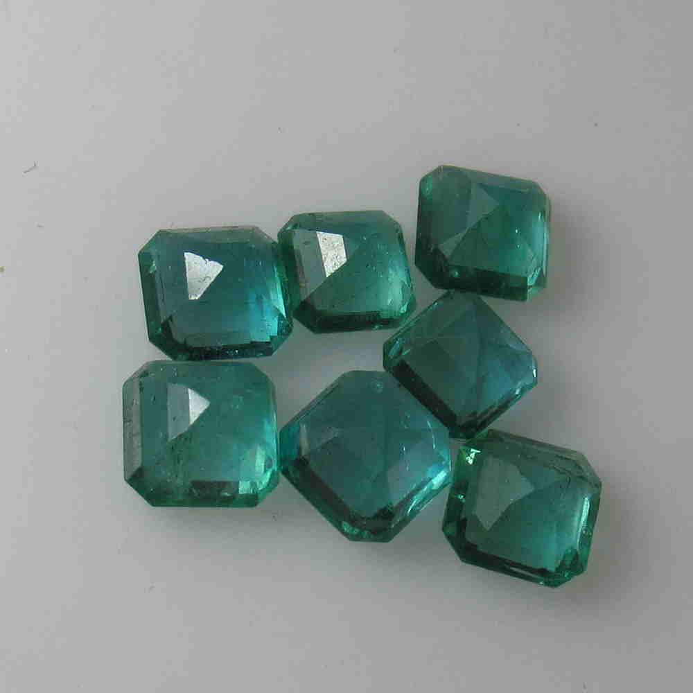 3.09 Ct Natural 7 Zambian Emerald Octagon Necklace Set (1 of 2)