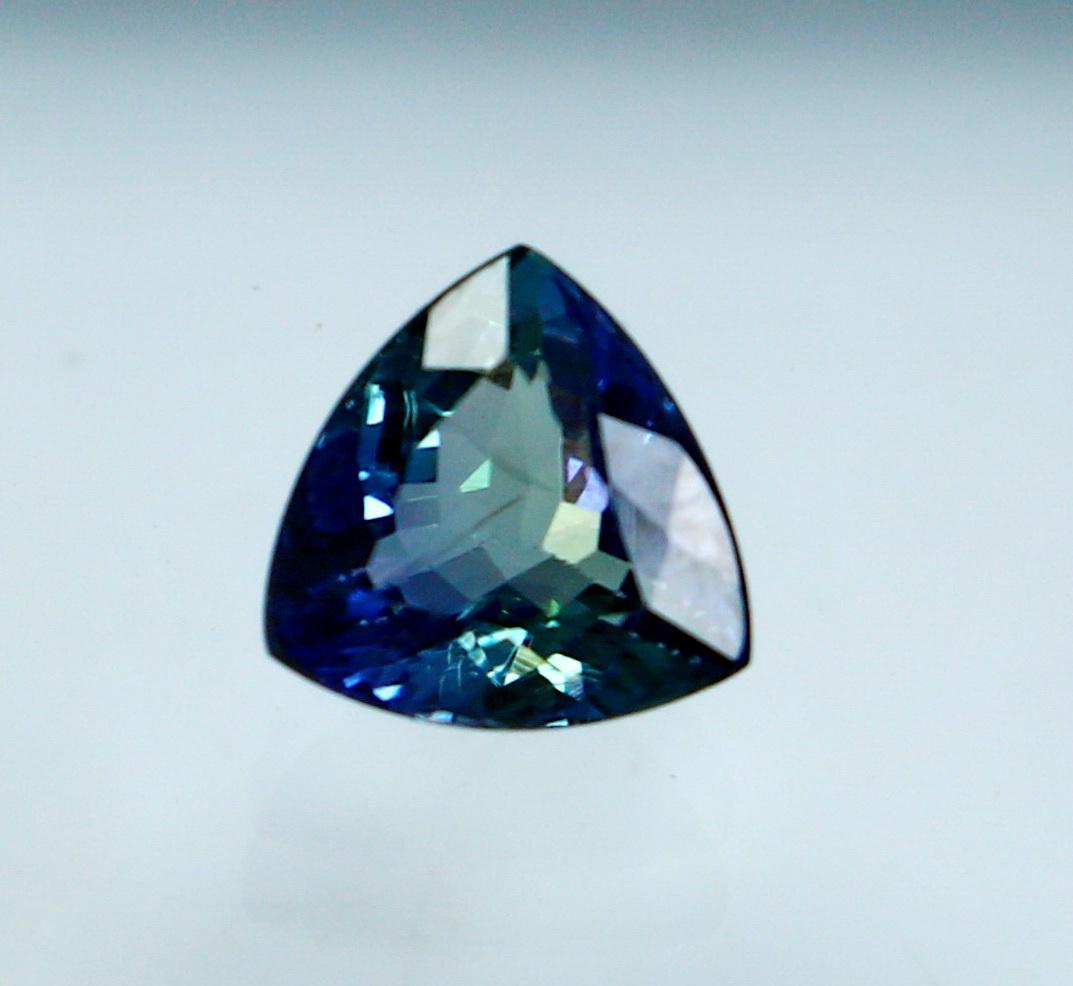 1.75 CTs Natural IGI certified Blue Tanzanite Gemstone (1 of 20)