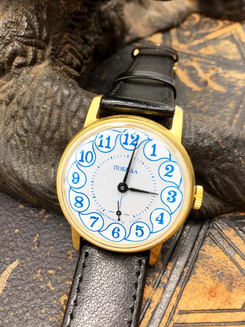 Pobeda Vintage Men Wrist Watch / Collectible Vintage: Materials Band material: Leather Gold, Stainless steel Pobeda vintage men wrist watch russian antique unisex white USSR watches. Pobeda Vintage Men Wrist Watch. Collectible Vintage Soviet Mechanical W
