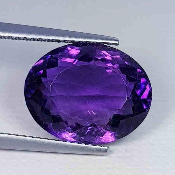 Natural Amethyst Oval Cut 10.96 ct (1 of 5)
