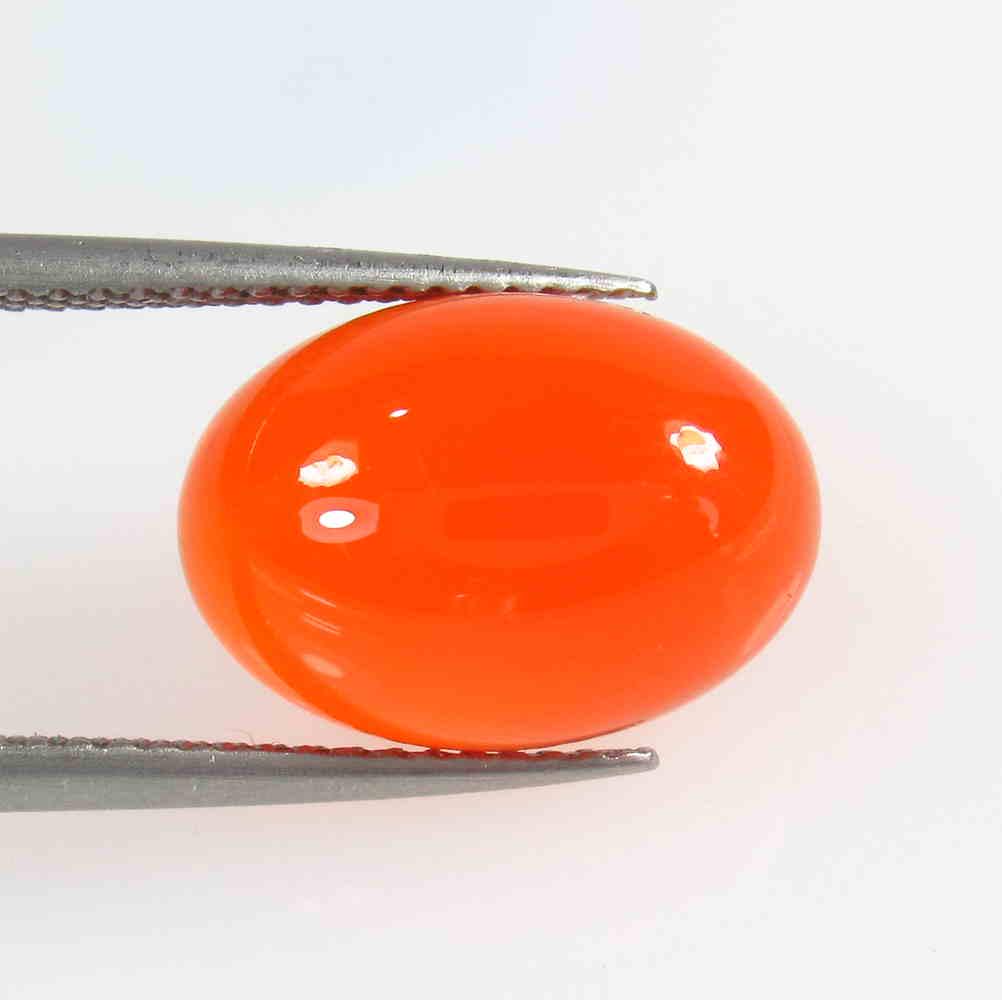 6.38 Ctw Natural Carnelian Oval Cab: No Reserve! Title: 6.38 Ctw Natural Carnelian Oval Cab Stone Clarity: Semi-Transparent Gemstones: Carnelian Size/Dimensions: 6.38 Carat Weights: 14.10 x 10.00 x 6.00 mm Additional Information: Excelle