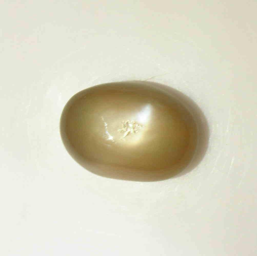23.36 Ctw Natural Moonstone Oval Cab: No Reserve! Title: 23.36 Ctw Natural Moonstone Oval Cab Stone Clarity: Semi-Transparent Gemstone: Moonstone Carat Weight: 23.36 Size/Dimensions: 22.00 x 14.80 x 10.30 mm Additional Information: Nice O