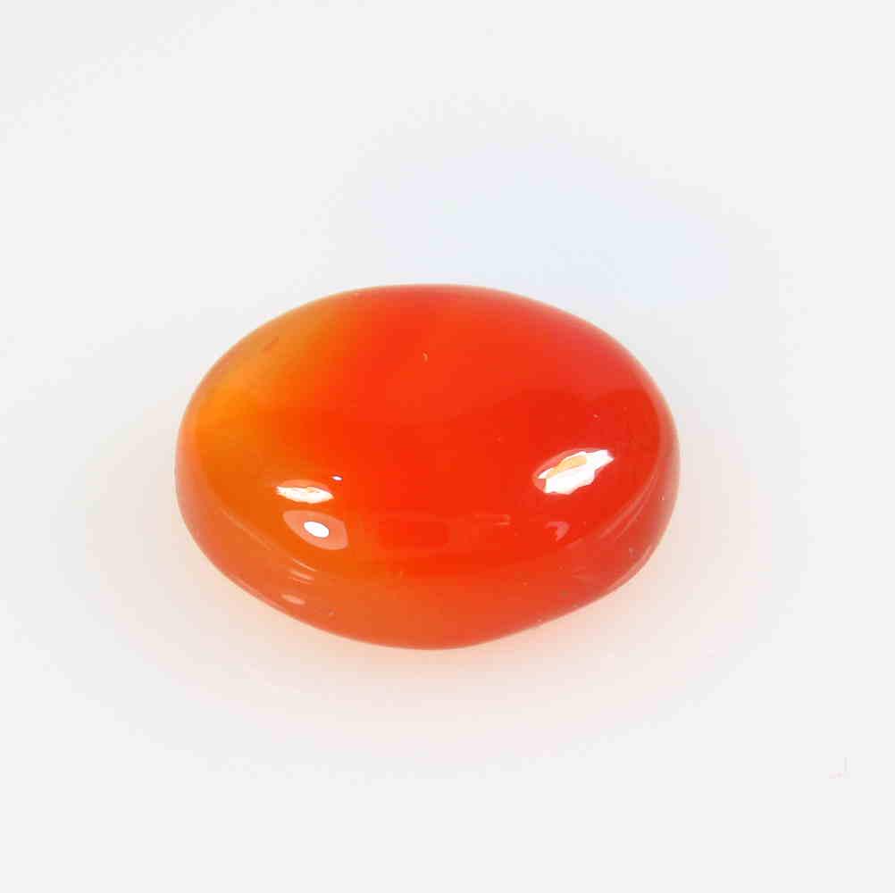 10.77 Ctw Natural Carnelian Oval Cab: No Reserve! Title: 10.77 Ctw Natural Carnelian Oval Cab Stone Clarity: Semi-Transparent Gemstone: Carnelian Carat Weight: 10.77 Size/Dimensions: 16.30 x 13.60 x 6.00 mm Additional Information: Excelle