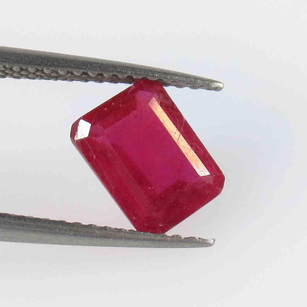 1.95 Ctw Natural Red Ruby Octagon Cut (1 of 2)