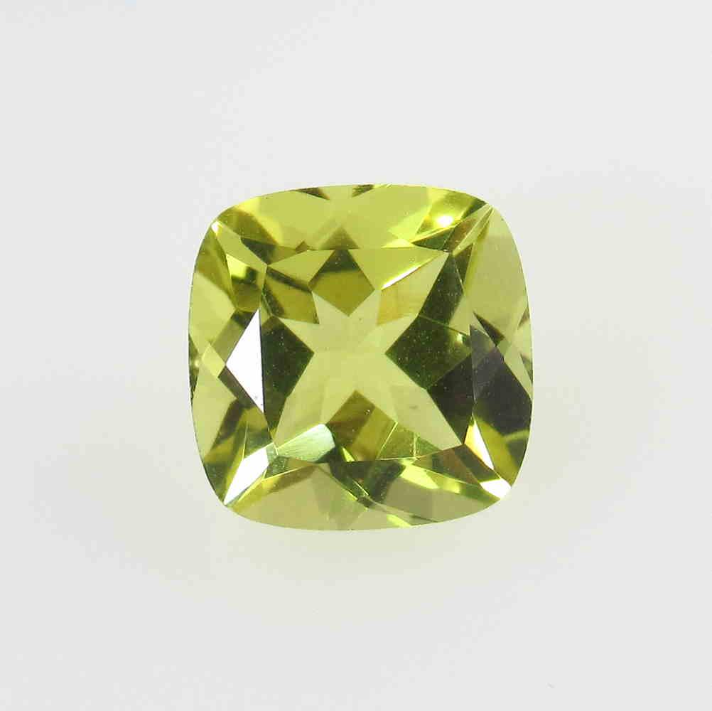 4.18 Ct Natural Lemon Quartz Cushion Cut: No Reserve! Title: 4.18 Ct Natural Lemon Quartz Cushion Cut Stone Clarity: VVS Gemstones: Natural Lemon Quartz Carat Weights: 4.18 Size/Dimensions: 10.00 x 9.90 x 7.20 mm Additional Information: Good 