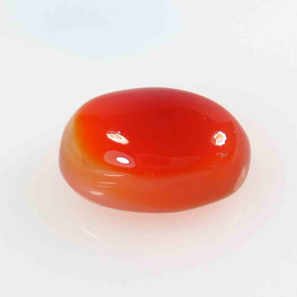 9.35 Ct Natural Orange Carnelian Oval Cab: No Reserve! Title: 9.35 Ct Natural Orange Carnelian Oval Cab Stone Clarity: Semi-Transparent Gemstone: Natural Carnelian Carat Weight: 9.35 Size/Dimensions: 15.60 x 10.20 x 7.20 mm Additional Informat