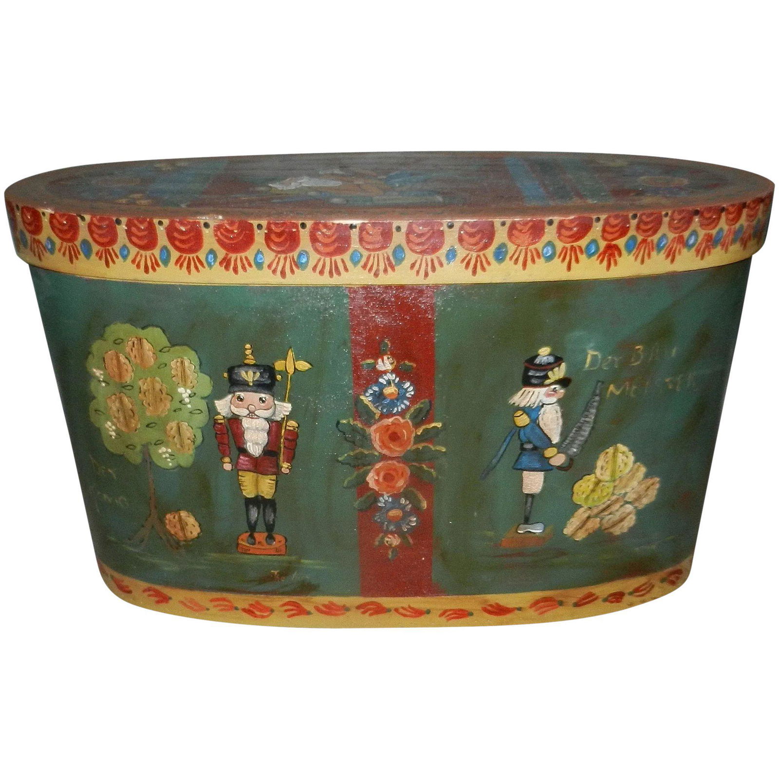 Vintage 20 inch Oval Hand Painted Folk Art Storage Box (1 of 11)
