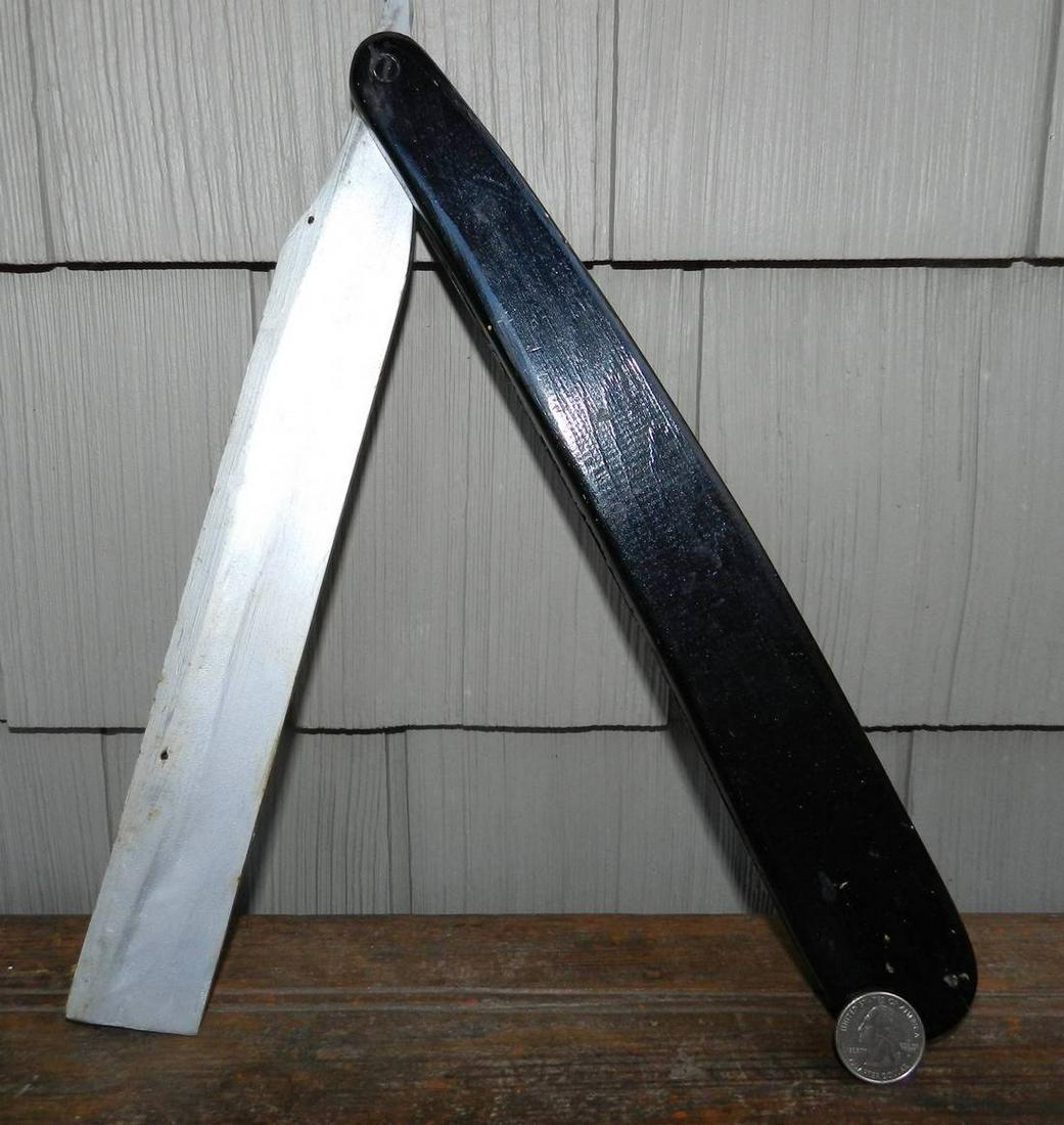 Wooden Straight Razor (1 of 4)