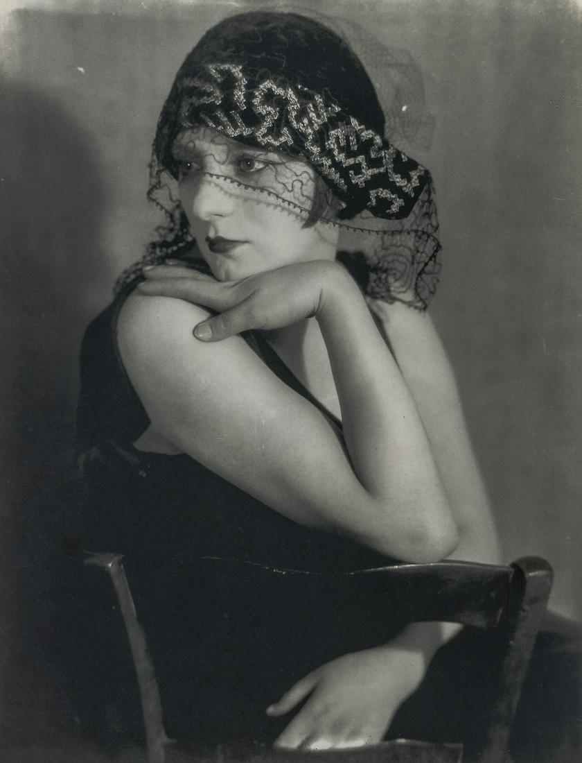 MAN RAY - Kiki de Montparnasse, 1922 (1 of 1)