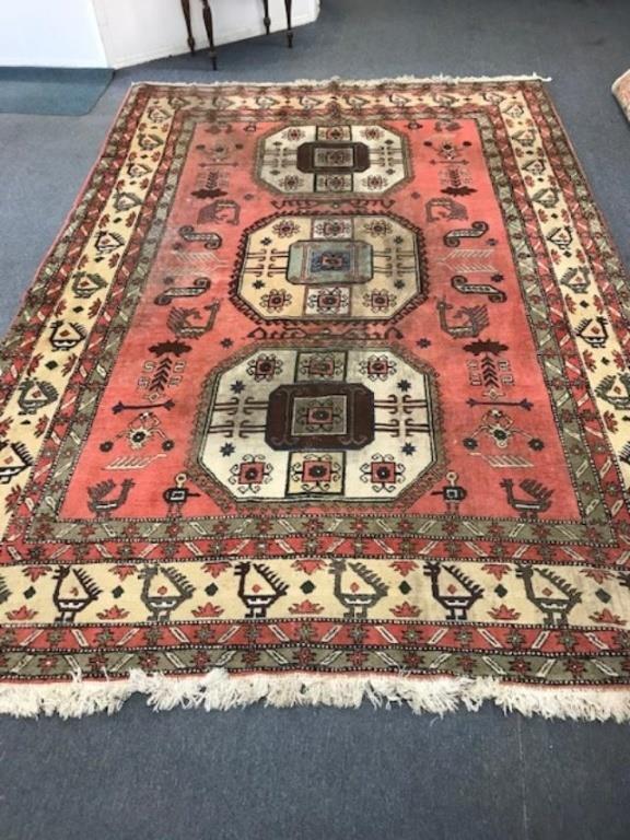 Semi Antique Hand Woven Persian Ardibil 15x10: Title: Semi Antique Hand Woven Persian Ardibil 15x10 Description: Semi Antique Hand Woven Persian Ardibil 15x10 Size: 15x10 Circa: 1980 Origin: Iran Material: 100 % Wool Reserve: $500.00 Shipping: Do