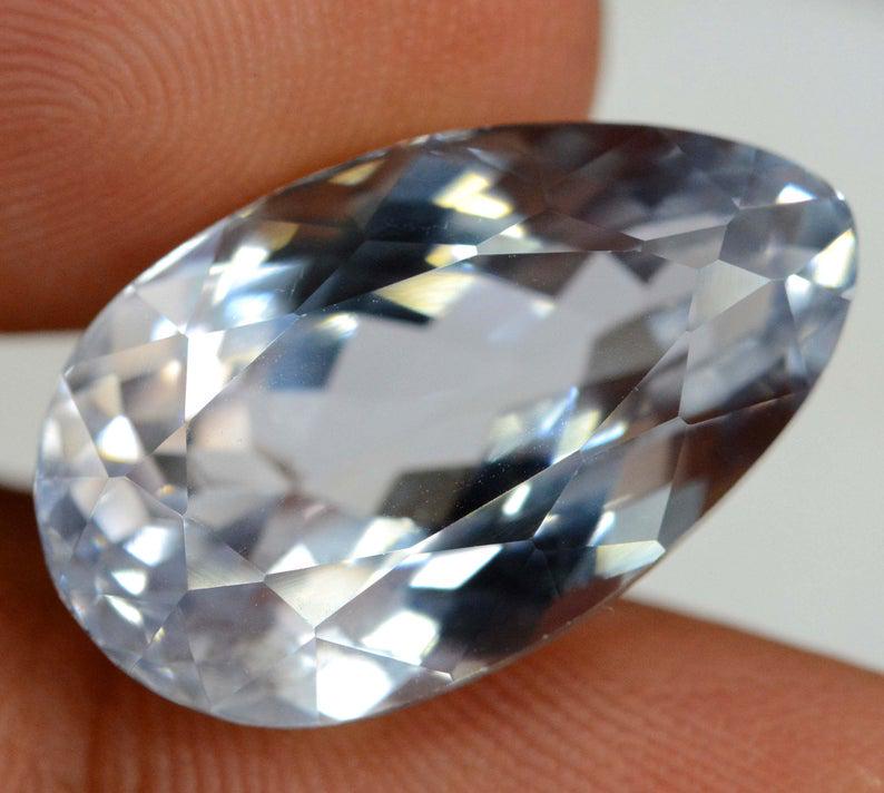 Kunzite Gemstone , Top Quality Pear Shape Blue Color (1 of 2)
