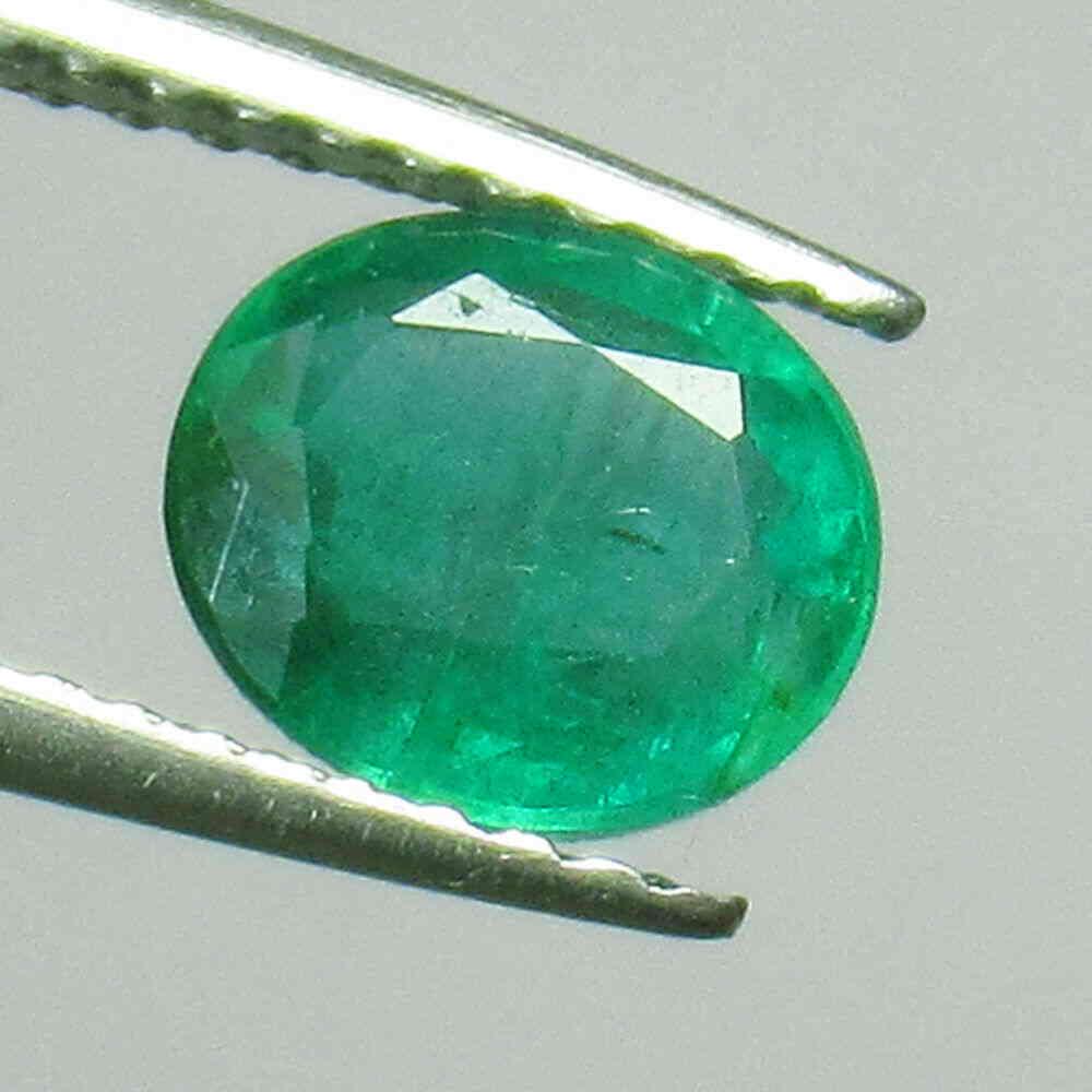 1.21 Ct Natural Zambian Emerald Oval Cut (1 of 2)