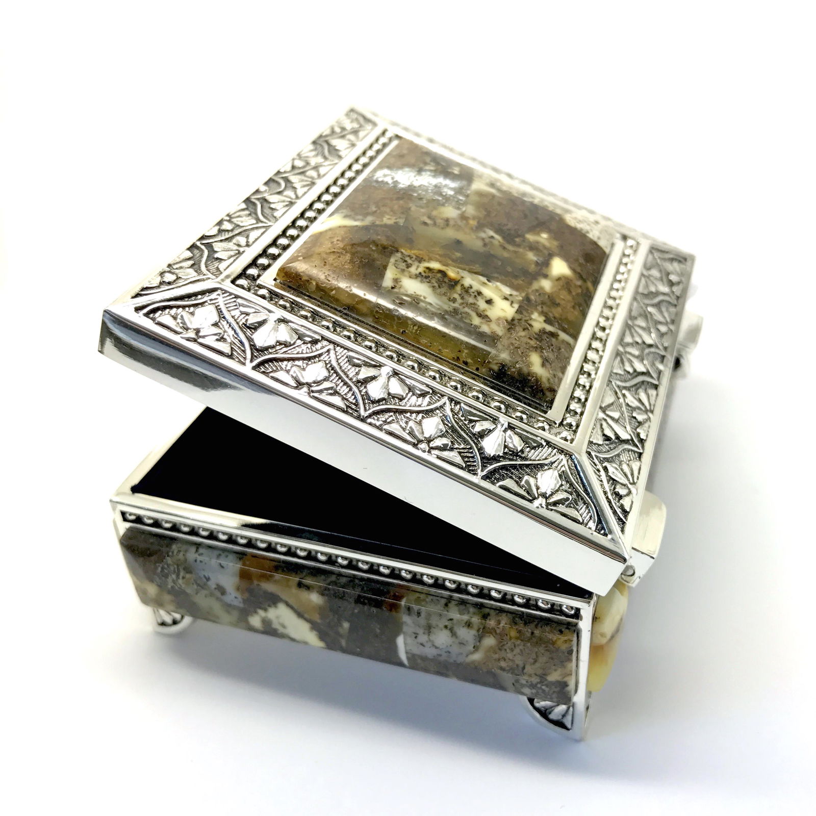 Astonishing Unique Vintage Amber Jewellery box (1 of 10)