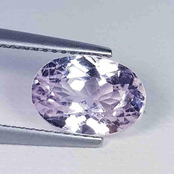 4.06 ct Natural Pink Kunzite Oval Cut (1 of 5)