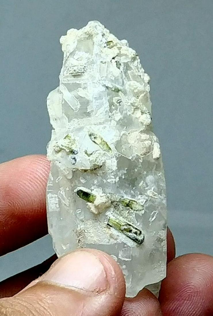 31 Grams Beautiful Pollucite & Tourmaline On Quartz: Material pollucite specimen more Description 31 Grams Beautiful Pollucite & Tourmaline On Quartz Crystal Specimen From Skardu pakistan SIZE 54*30*20 mm Reserve: $20.00 Shipping: Domestic: Flat