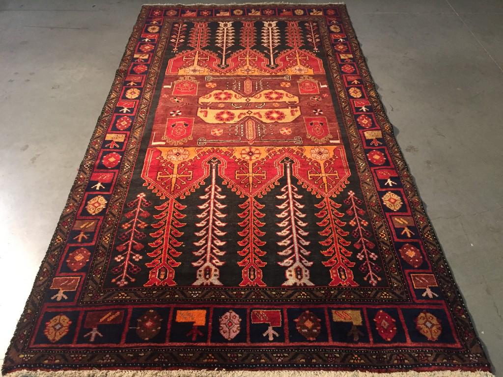 STUNNING PERSIAN VINTAGE RUG 5'.0"X9'.2" (1 of 8)