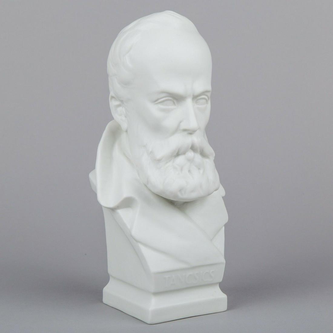 Herend Mihaly Tancsics White Biscuit Porcelain Bust: Title: Herend Mihaly Tancsics White Biscuit Porcelain Bust #5957 Description: Herend Mihaly Tancsics White Biscuit Porcelain Bust Manufacturer: Herend Porcelain Manufactory (Hungary) Quality: Handpain