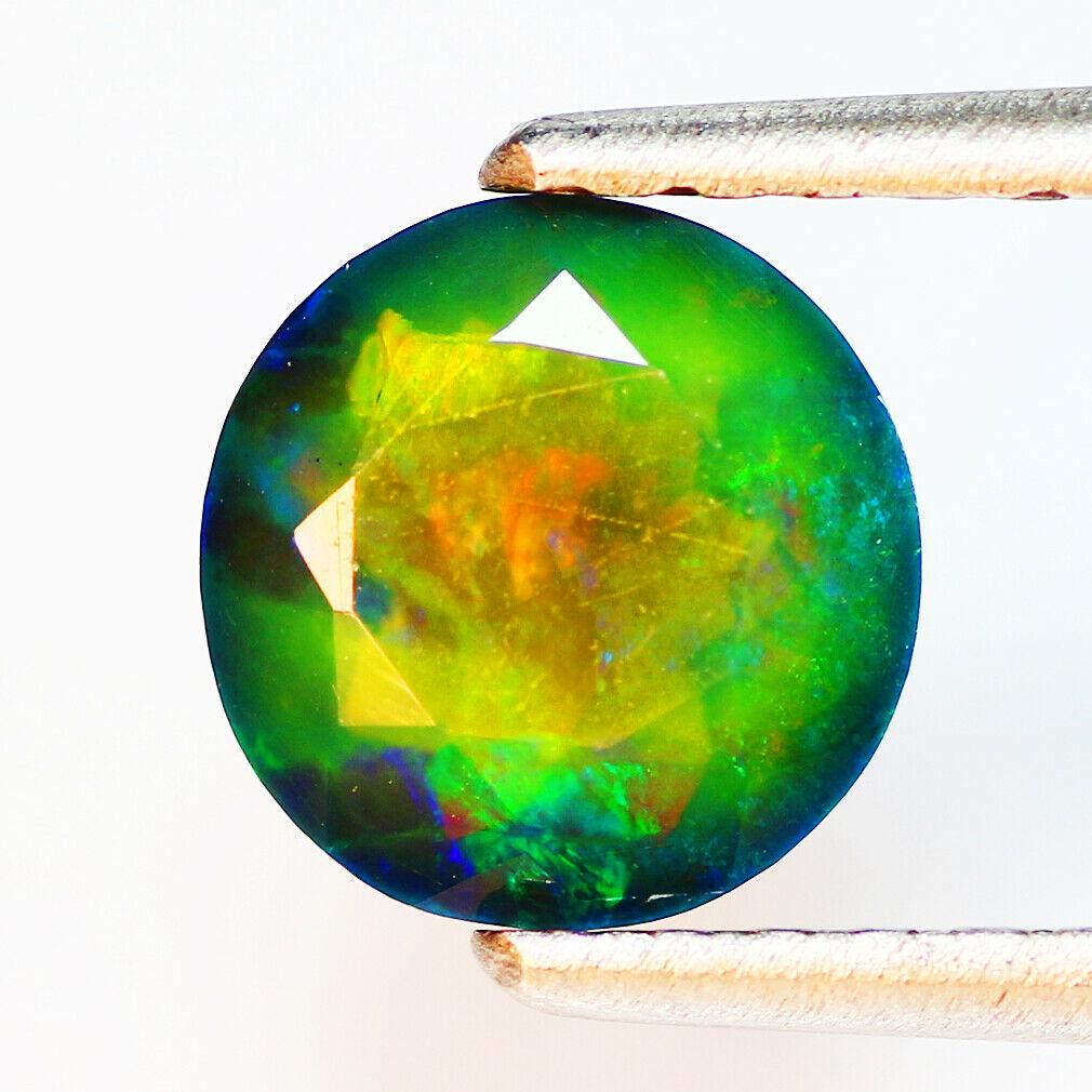 1.09Ct IF Round cut 8 x 8 mm 3D Multi color Disco Black (1 of 2)