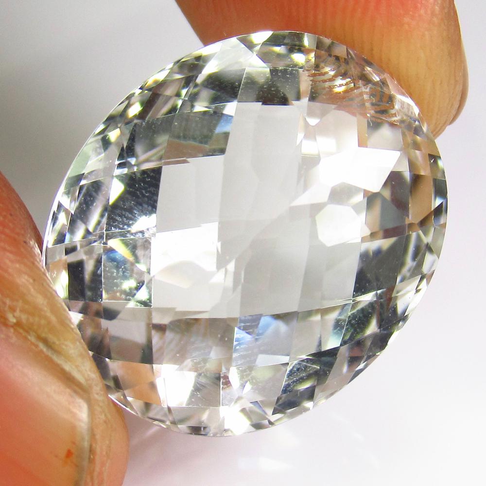 32.15 Ct Natural White Topaz 19.5X16.5 mm Oval Cut (1 of 3)