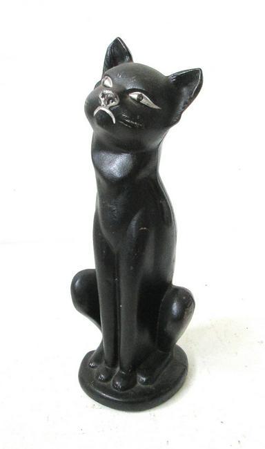 Hubley Cat Doorstop: Title: Hubley Cat Doorstop Date: C 1920 Material: Cast Iron Dimension: 10”H X 3 3/4”W X 3 1/4”D Provenance/Additional Info: Hollow 2 piece full body casting, excellent original paint