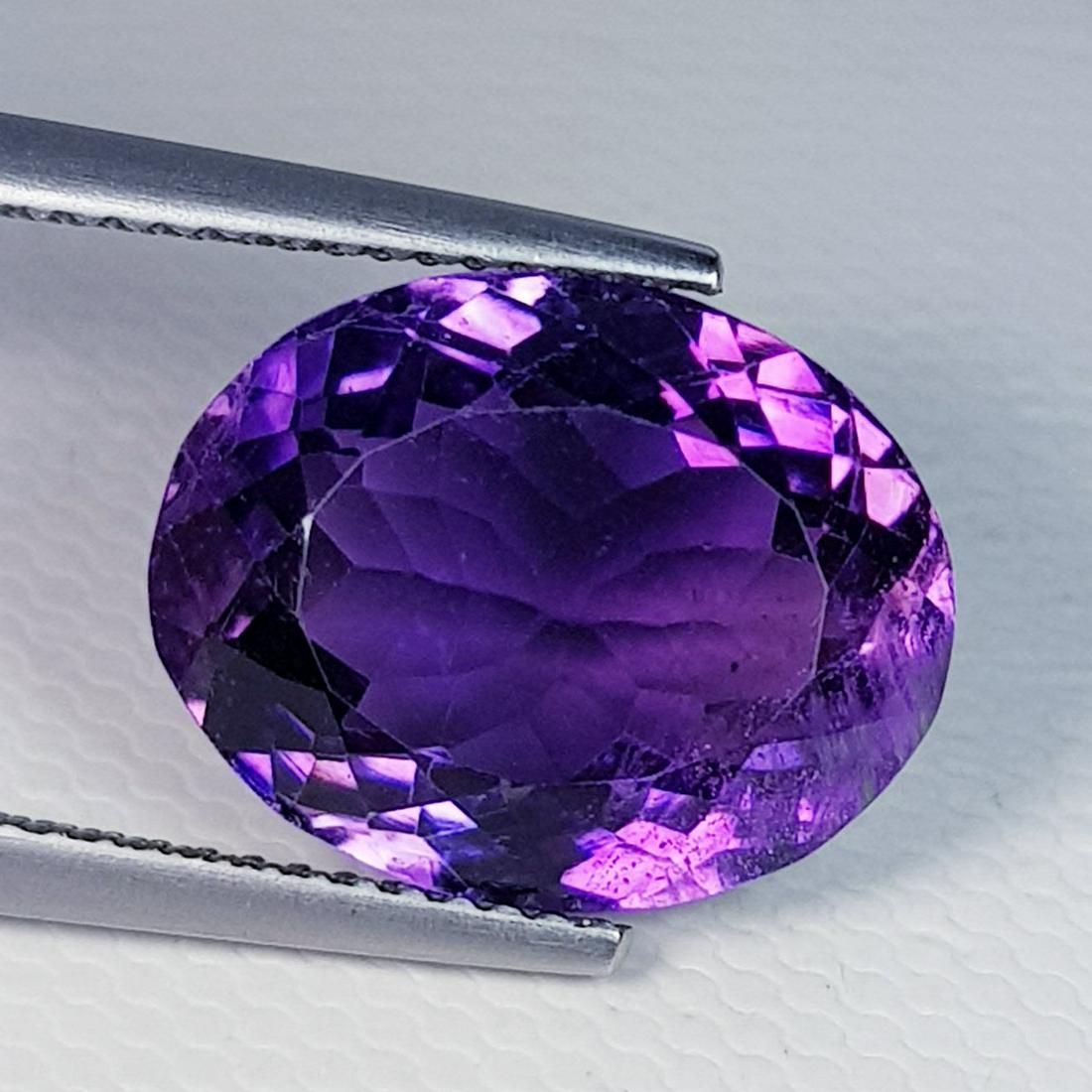 Natural Amethyst Oval Cut 9.50 ct (1 of 5)