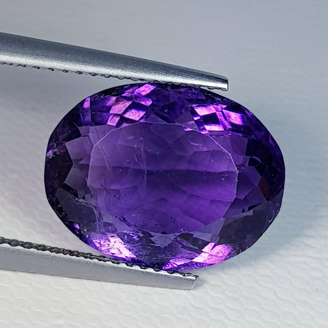 Natural Amethyst Oval Cut 9.62 ct (1 of 5)