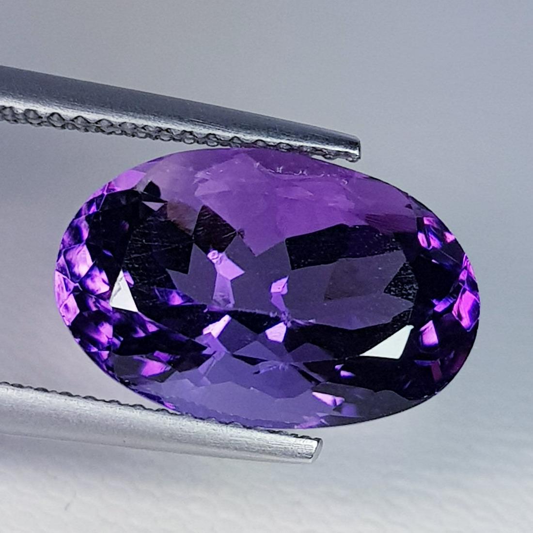 Natural Amethyst Oval Cut 7.10 ct (1 of 5)