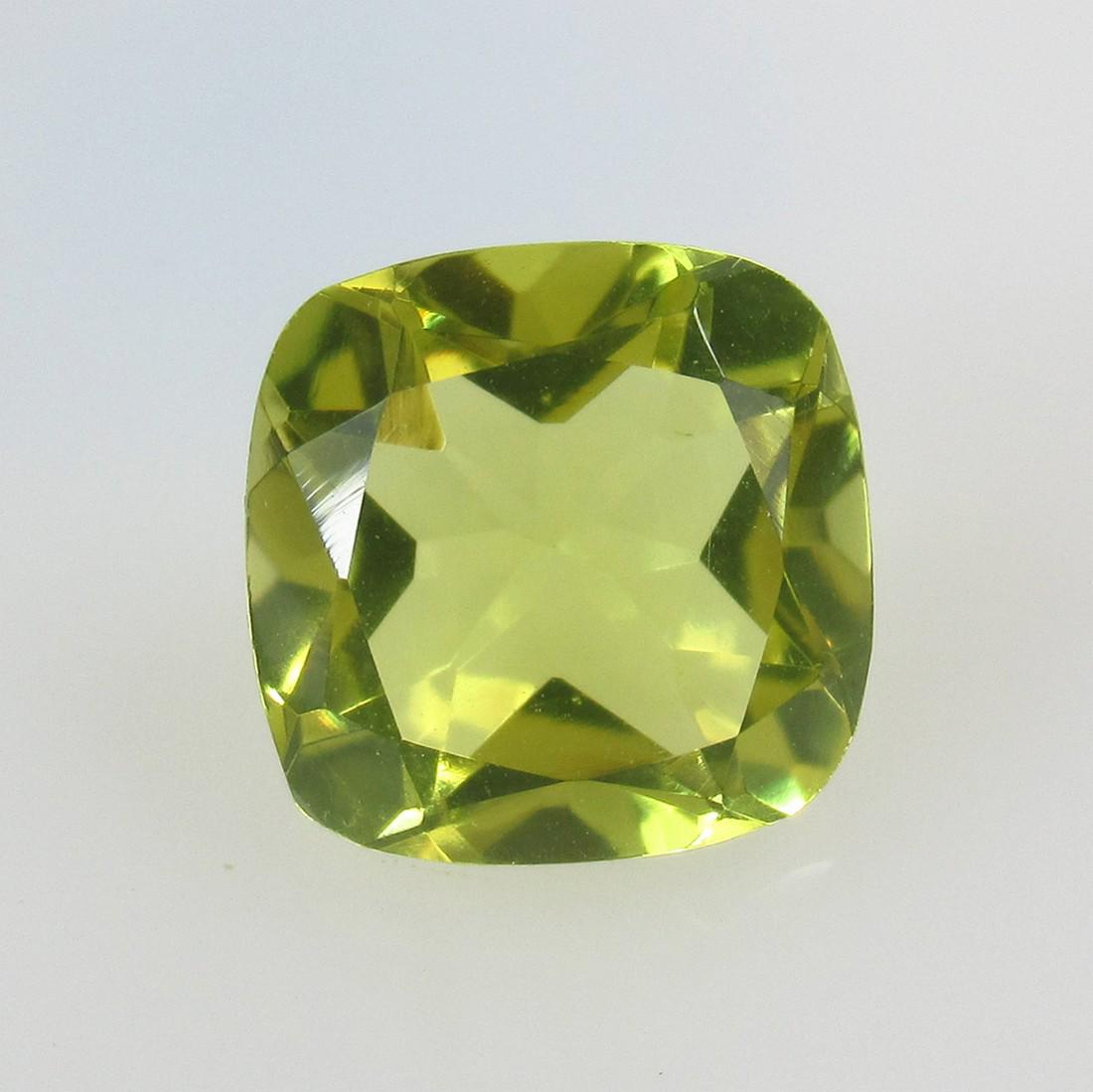 4.03 Ct Natural Lemon Quartz Cushion Cut: No Reserve! Title: 4.03 Ct Natural Lemon Quartz Cushion Cut Stone Clarity: VVS Gemstones: Natural Lemon Quartz Carat Weights: 4.03 Size/Dimensions: 10.20 x 10.20 x 6.30 mm Additional Information: Good