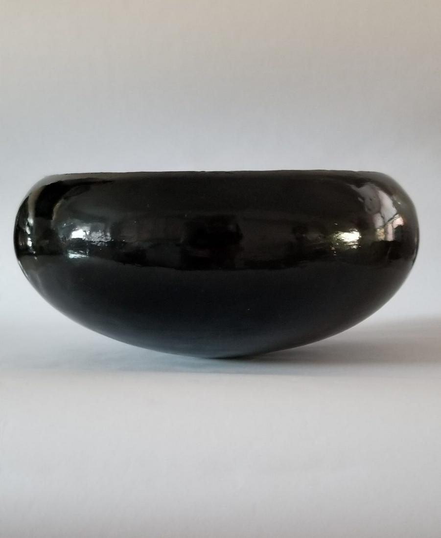 Edo Era Black Lacquer Bowl: Title: Edo Era Black Lacquer Bowl Maker: NA Origin: Japan Date/Period: 1800s Materials: Lacquer Size:10 x 4 inches Description: Art deco, modernist Edo era Japan black lacquer vase, very exquisite and