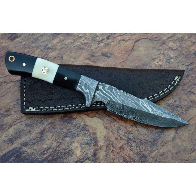 Sharp hand damascus steel knife bull horn bone: Knife Kayson The Damascus knife is wear-resistant and effective. It can serve the owner for decades. The metal does not need sharpening and can withstand heavy loads. The product does not lose its ori