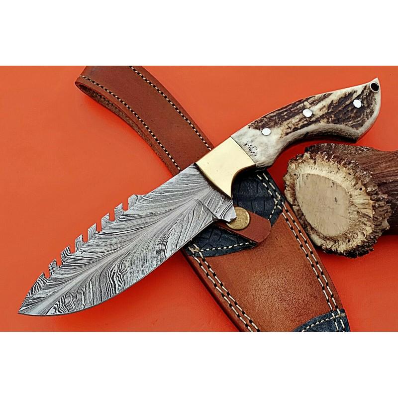 Butcher damascus steel knife stag antler skinner (1 of 4)