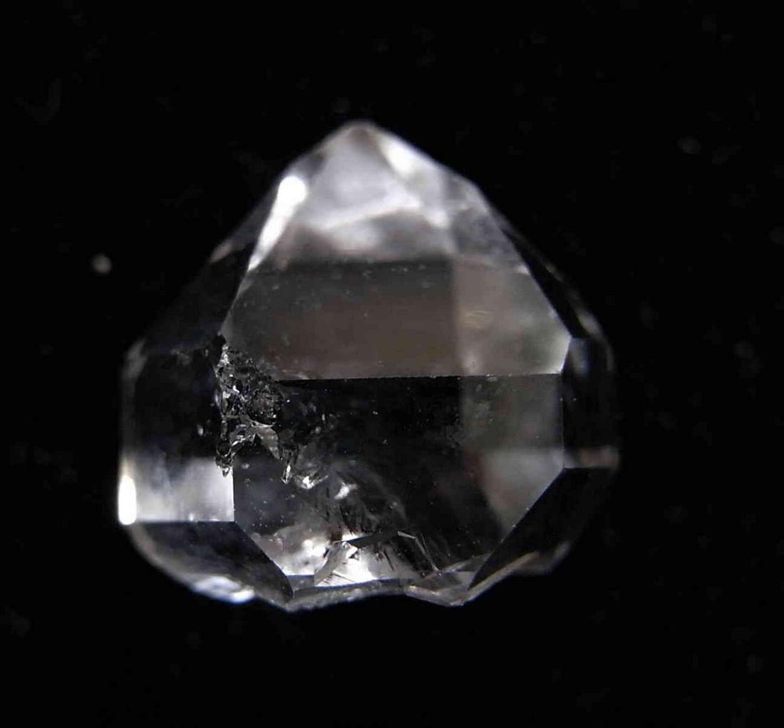 GENUINE HERKIMER DIAMOND: Title: GENUINE HERKIMER DIAMOND Origin: Ace of Diamonds Mine, Middleville, New York, USA Size: 1.1x1.1x0.8 cm / 1.30 gram Description: clear quartz var herkimer diamond with skeletal/hoppered feature 