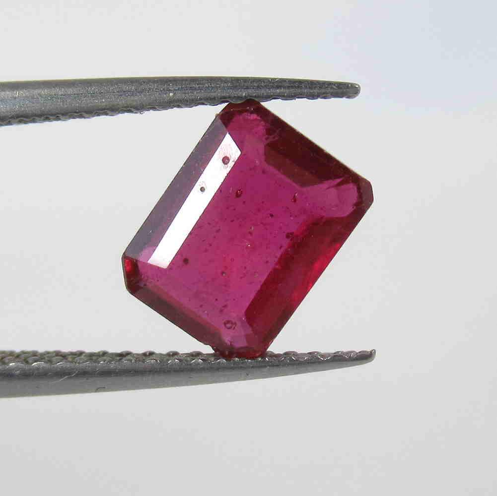 1.95 Ctw Natural Red Ruby Octagon Cut (1 of 2)