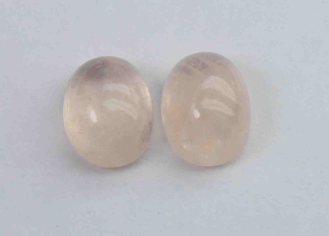 3.55 Ct Natural Morganite: No Reserve! Title: 3.55 Ct Natural Morganite Additional Information: Gemstone: Natural MorganiteOrigin: Africa Weight: 3.55 Carats Measurements: 8x6 mm [calibrated] Shape : Oval CabochonNumber of Ston