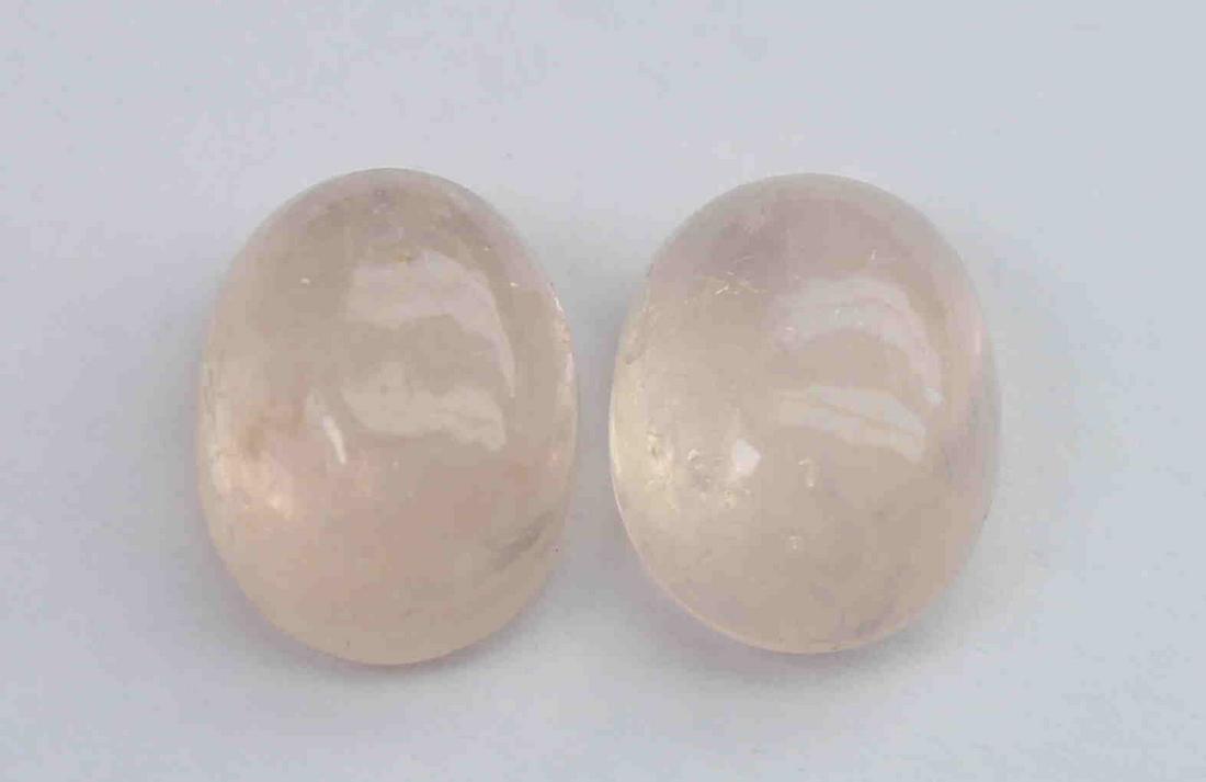 3.22 Ct Natural Morganite: No Reserve! Title: 3.22 Ct Natural Morganite Additional Information: Gemstone: Natural MorganiteOrigin: Africa Weight: 3.22 Carats Measurements: 8x6 mm [calibrated] Shape : Oval CabochonNumber of Ston