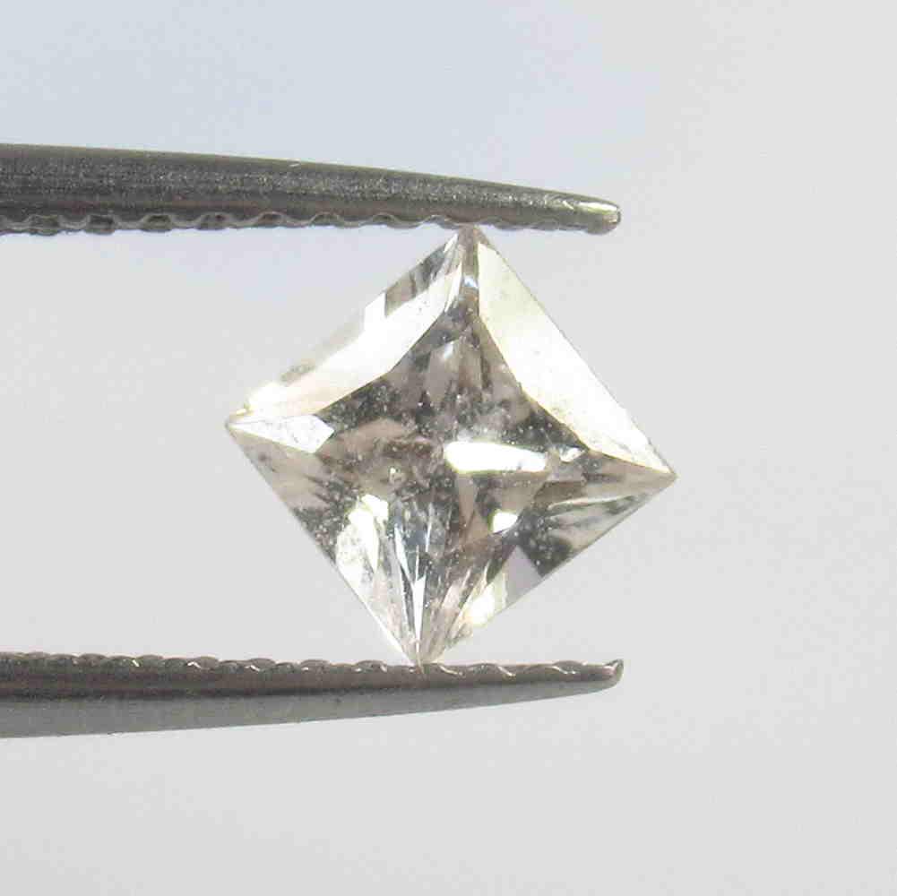 0.80 Natural White Sapphire Princess Cut (1 of 2)
