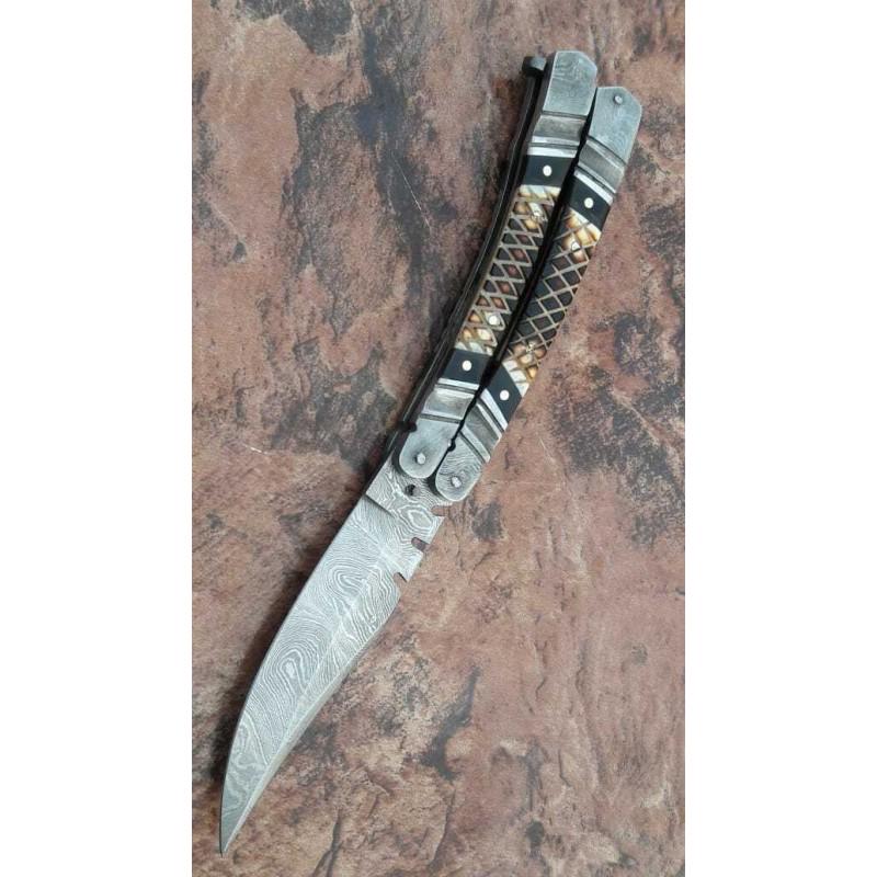 Exclusive pattern damascus steel knife full tang: Knife "Chris" Damascus knives are very durable, look great and keep sharpness perfectly. Damascus steel has high quality contents to give it an excellent edge and sharp cutting ability. The blade reta