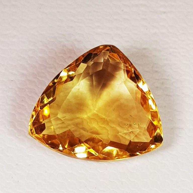 Natural Citrine Triangle Cut 6.45 ct (1 of 5)